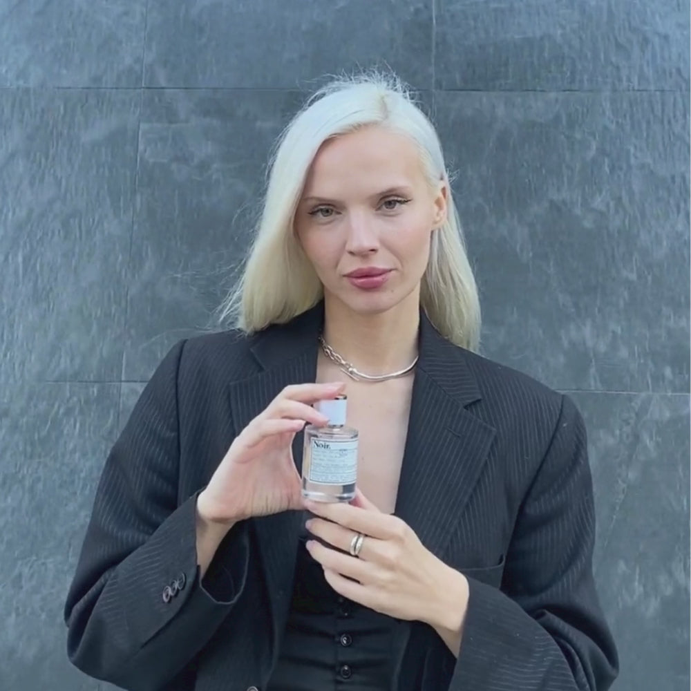 K2 |  Almond, Coffee, Bergamot, Lemon